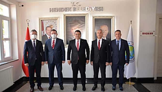 BABAOĞLU’NA MHP’DEN ÜST DÜZEY ZİYARET 