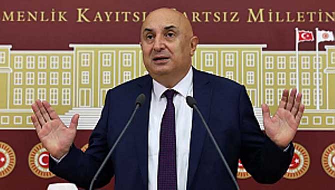 ÖZKOÇ: “YEREL BASINA DARBE VURACAK TEKLİF, GERİ ÇEKİLMELİ” 