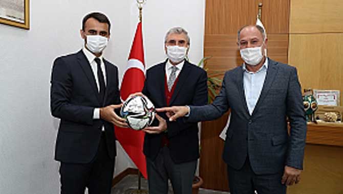 “Sporun her alanında şehrimiz gurur yaşamaya devam edecek” 