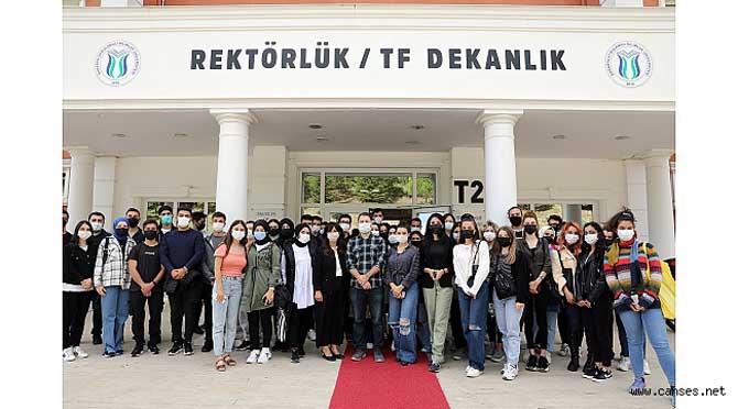 SUBÜ Genç Kalite Topluluğu YÖKAK çalıştayında