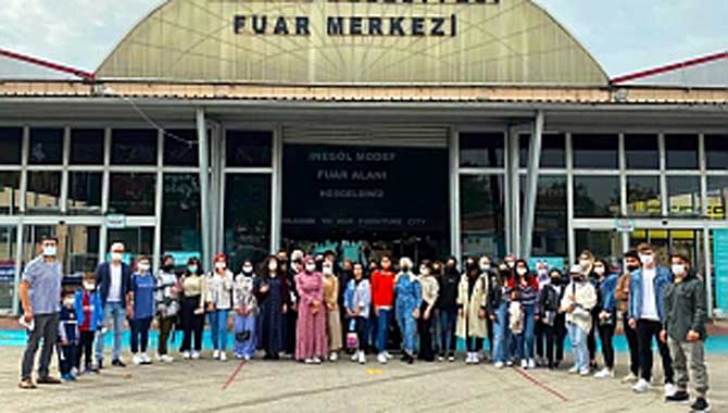 Yeni dönem başladı öğrenciler sahaya indi 