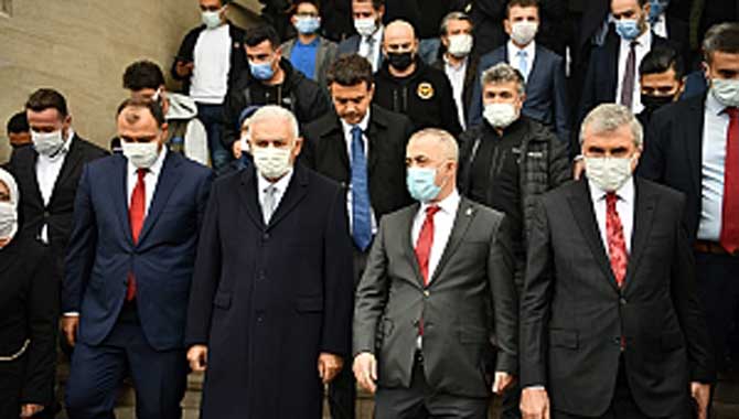 Binali Yıldırım: “En pahalı hizmet olmayan hizmettir” 