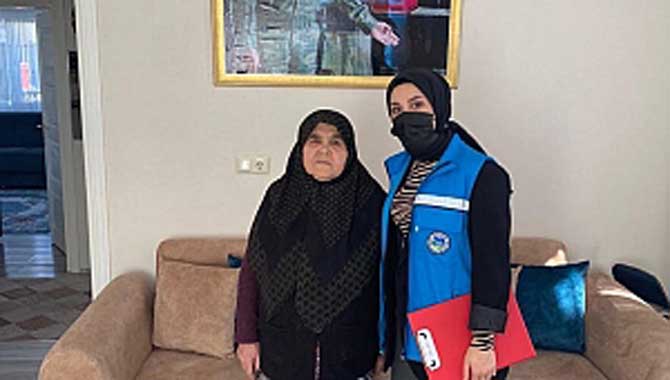 Büyükşehir Belediyesi kahraman asker ailelerinin yanında 