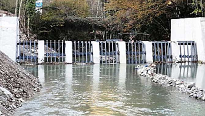 Büyükşehir’den taşkına uğrayan bölgeye iki önemli proje 