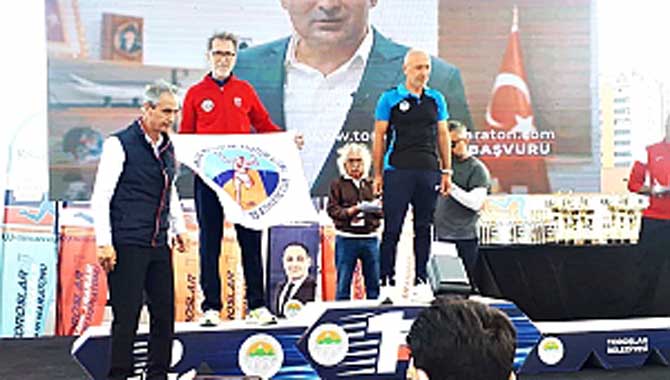 Büyükşehir’in sporcusu Toroslar Maratonu’nda şampiyon oldu 