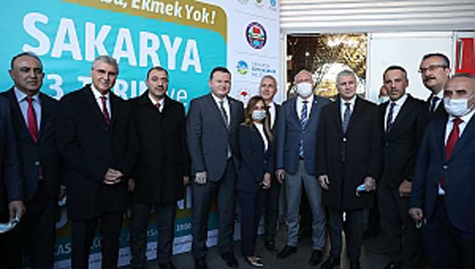 “Çiftçilerimize önderlik edecek tüm yenilikçi projeleri uygulamaya koyduk” 