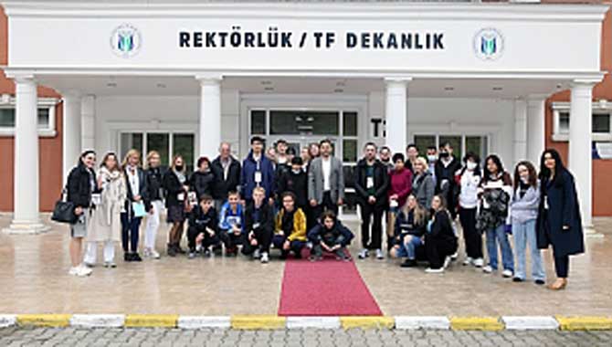 Erasmus proje ekibinden SUBÜ’ye ziyaret 