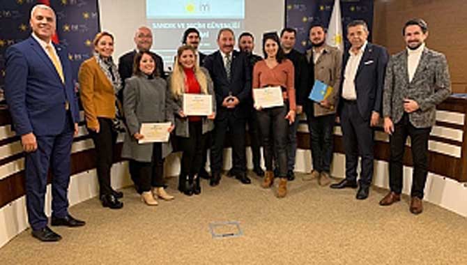İYİ Parti Sakarya Teşkilatı sandık eğitimi aldı 