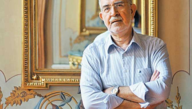 Ömer Tuğrul İnançer konferans için geliyor 