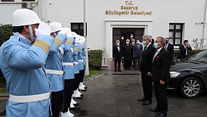 “Sakarya üretim kültürüyle ülkemizin marka şehirlerindendir” 