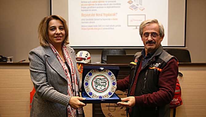 Baro Başkanı Yıldız herkesi AFAD gönüllüsü olmaya davet etti 