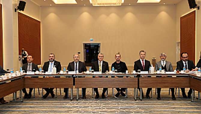 Başkan Yüce’ye şehir otelcilerinden yılın spor turizmi ödülü 