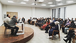 Belgesel Gösterimi ve Söyleşi Bir Arada 