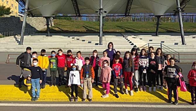 Bisiklet Mola Kıraathanesi’ne ilkokul öğrencileri misafir oldu 