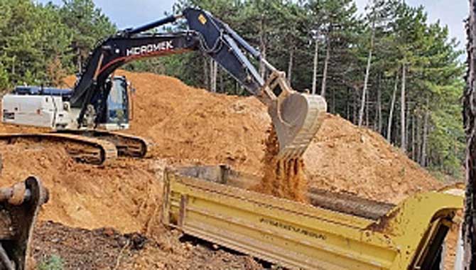 Büyükşehir şehrin içme suyu alt yapısını güçlendiriyor