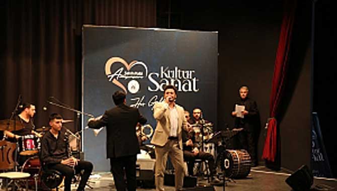 En Güzel Türküler OKM'de Seslendirildi 