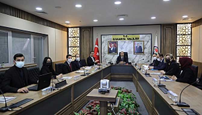 İlimizdeki Eğitim Projeleri Valilikte Masaya Yatırıldı 