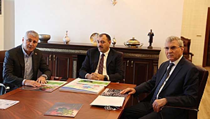 “İş dünyamızın üretim odaklı çalışmaları şehrimize katkı sağlıyor” 