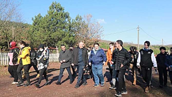 Işıksu’dan Öğrencilerle Doğa Yürüyüşü