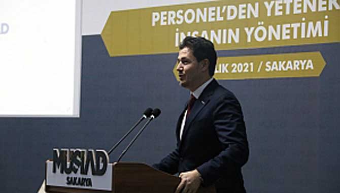 İSTANBUL MEDENİYET ÜNİVERSİTESİ ÖĞRETİM ÜYESİ PROF. DR. MEHMET LÜTFİ ARSLAN MÜSİAD’DA KONFERANS GERÇEKLEŞTİRDİ. 