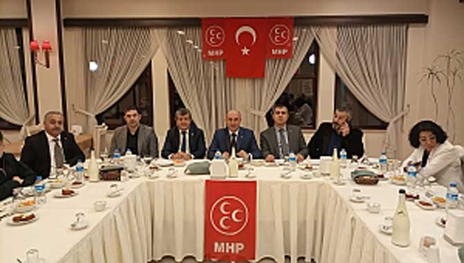 MHP Adapazarı Yenikent ve Ova Mahalleleriyle buluştu. 