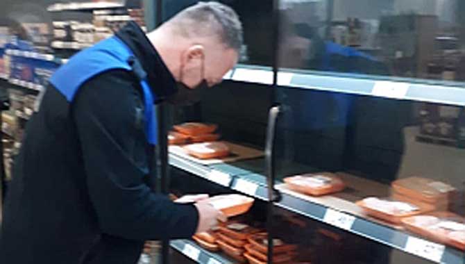 Sapanca Belediyesi Zabıta Ekipleri Etiket Denetiminde 