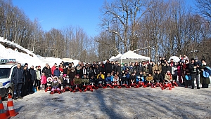 'Akyazı Belediyesi Kızak Şenliği' yoğun ilgi gördü 