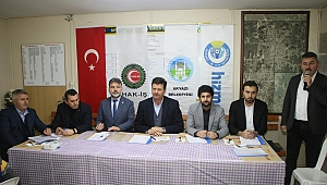 Akyazı Belediyesi’nde sözleşme sevinci 