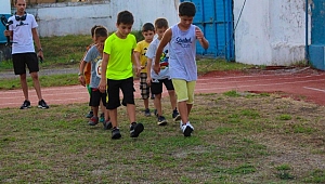 AKYAZI İLÇE SPOR MÜDÜRLÜĞÜ 2022 YILINA DOLU DOLU GİRİŞ YAPTI 