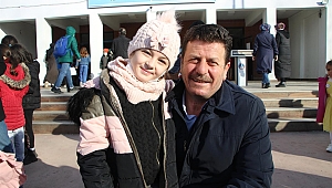 Başkan Soykan öğrencilerin karne sevincine ortak oldu 