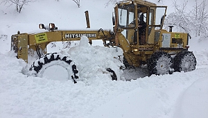 Büyükşehir karla mücadele ekipleri 7/24 nöbette 