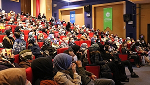 “Çocukluğumuzdan kalma birikmiş duygular var” 