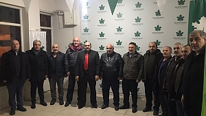 Erzurumlular Derneğinden Gelecek Partisi Arifiye İlçe Başkanlığına ziyaret 