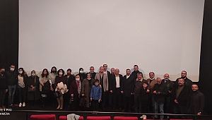 MHP'liler Kesişme İyi ki Varsın Eren i izledi. 