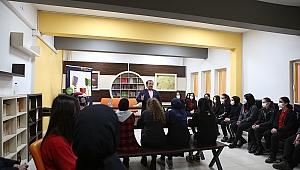 Sakaryalı Yazarlar öğrencilerle buluştu 