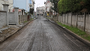 Serdivan’da Haftasonu Asfalt Mesaisi 