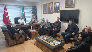 İYİ Parti Erenler Çarşamba pazarında 