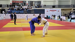 Ümitler Türkiye Judo Şampiyonası Sakarya’da başladı 