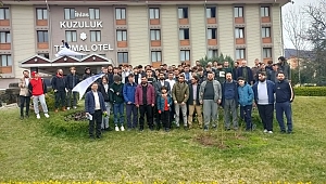 “YARINLARA IŞIK TUTMAYA ÇALIŞIYORUZ” 