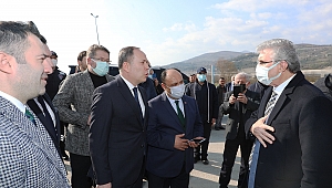 Yüce: “Sakarya’yı geleceğin güçlü Türkiye’sine hazırlıyoruz” 