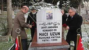 FERİZLİ’DE ÇANAKKALE ZAFERİ’NİN 107. YILDÖNÜMÜ GURURLA KUTLANDI 