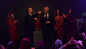 KADINLAR KONSERE AKIN ETTİ 