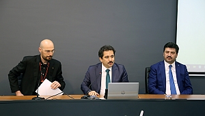 SUBÜ’de söyleşi ve imza günü bir aradaydı 