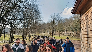SUBÜ’lü gençler Poyrazlar’da yürüdü 