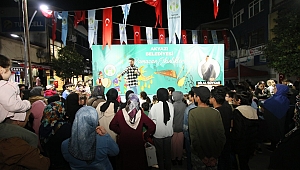 Akyazılı çocuklar bayramlarını doyasıya yaşadı 