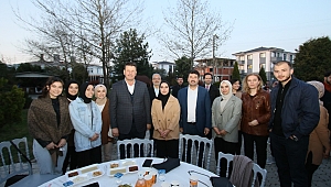 Başkan Soykan üniversite öğrencileri ile iftarda buluştu 