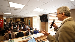 Başkan Yüce kuzeyde vatandaşla kucaklaştı