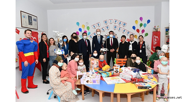 Hastane Sınıfında 23 Nisan Kutlaması