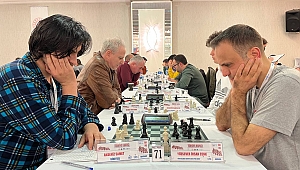 Sakarya’nın ev sahipliği yaptığı Satranç Türkiye Kupası heyecanı sona erdi 