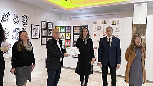 Sakarya Üniversitesi Öğrencilerinden Tasarım Sergisi 